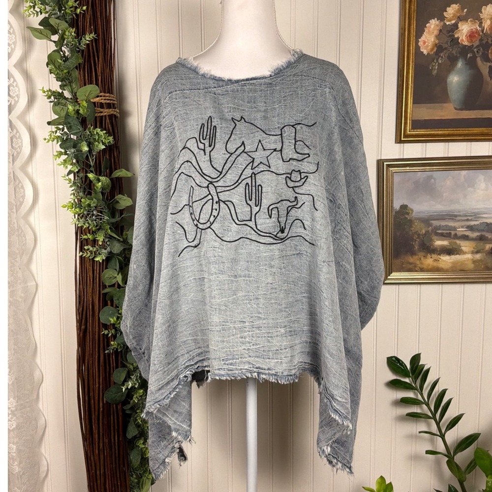 Two 2 Fly Poncho Top L/XL Blue Excellent Western Embroidered Frayed Hem